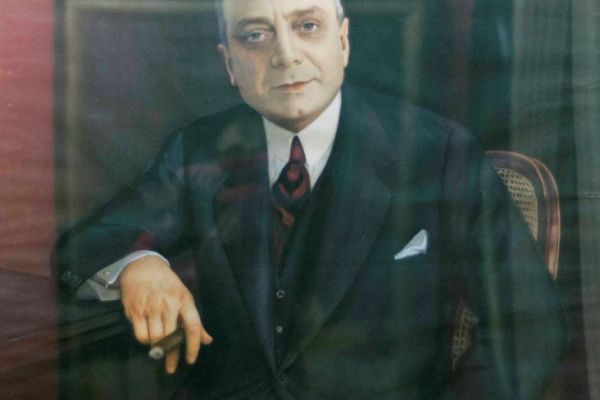 antoni-freixes-guaix-sobre-cartro-1928-120x9270489323-CFDC-B924-C0F3-947DBD3DF67F.jpg